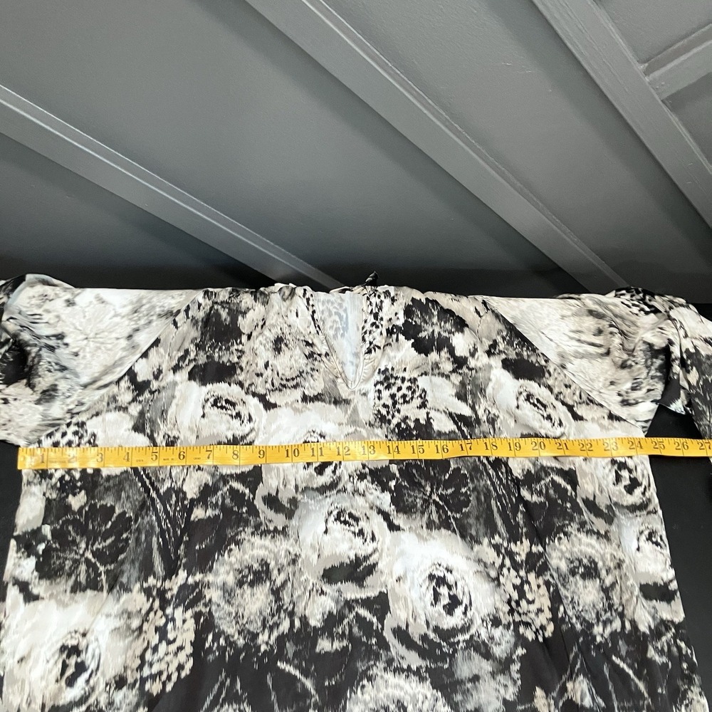 Lola & Sophie Blouse XL Black Ivory Floral Print Tie Neck Ruffle Sleeve Top - Picture 3 of 10